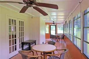 454 Cottage Cir, River Ranch, FL 33867 - Photo 2