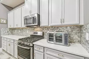 6442 Maiden Sea Dr, Apollo Beach, FL 33572 - Photo 18