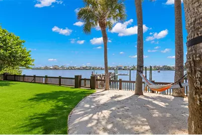 819 Bay Esplanade, Clearwater Beach, FL 33767 - Photo 28