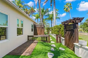 819 Bay Esplanade, Clearwater Beach, FL 33767 - Photo 38