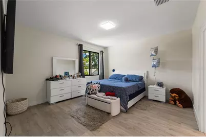 404 E Seward Street, Tampa, FL 33604 - Photo 8