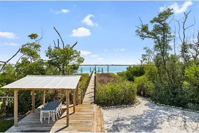 9664 Privateer Rd, Placida, FL 33946 - Photo 6