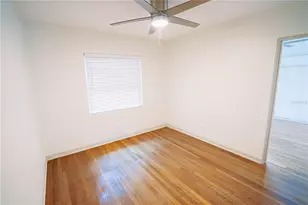 2001 Dr Martin Luther King Jr Street N, Saint Petersburg, FL 33704 - Photo 12