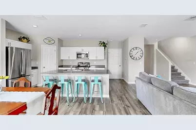 12914 Camarillo Place, Lithia, FL 33547 - Photo 8