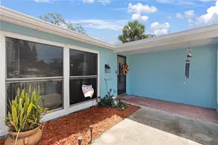 9720 Gray Fox Ln, Port Richey, FL 34668 - Photo 4