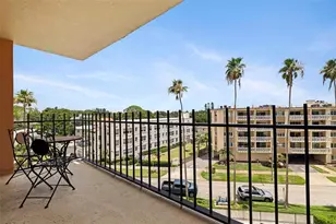 1120 N Shore Dr NE, Saint Petersburg, FL 33701 - Photo 48