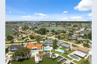 900 79th Street S, Saint Petersburg, FL 33707 - Photo 76