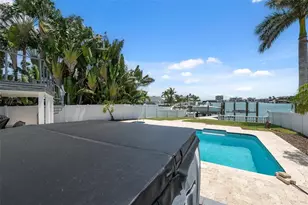 900 79th St S, Saint Petersburg, FL 33707 - Photo 56