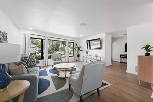 900 79th St S, Saint Petersburg, FL 33707 - Photo 42