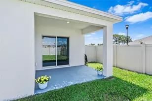 33471 Hamilton Hl Ln, Wesley Chapel, FL 33545 - Photo 26