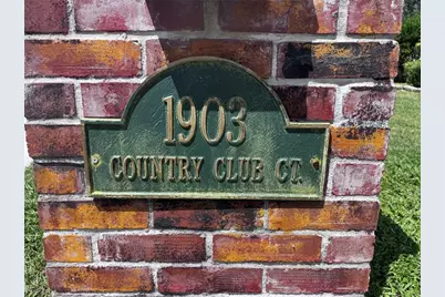 1903 Country Club Court, Plant City, FL 33566 - Photo 2