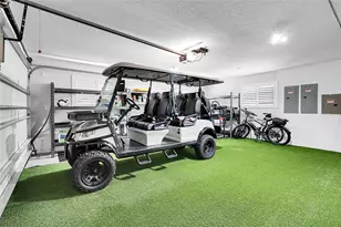 8101 38th Ave N, Saint Petersburg, FL 33710 - Photo 30