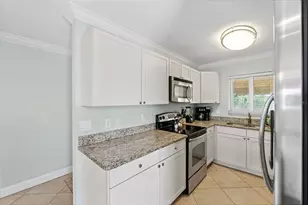 10265 Gulf Blvd, Saint Petersburg, FL 33706 - Photo 16