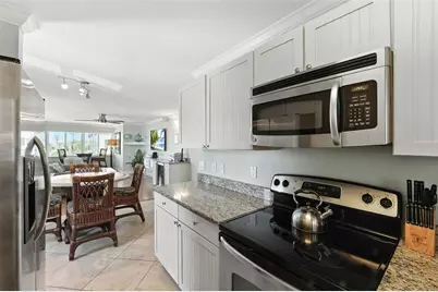10265 Gulf Boulevard #A-301, Saint Petersburg, FL 33706 - Photo 14