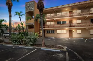 10265 Gulf Blvd, Saint Petersburg, FL 33706 - Photo 8