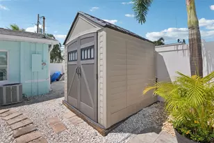 7869 Causeway Blvd S, Saint Petersburg, FL 33707 - Photo 36