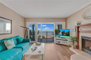 1582 Gulf Blvd, Clearwater Beach, FL 33767 - Photo 2