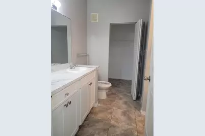 9732 Lake Chase Island Way, Tampa, FL 33626 - Photo 14