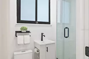 6719 3rd Ave N, Saint Petersburg, FL 33710 - Photo 42