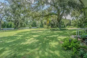 3349 Oakwood Dr, Wesley Chapel, FL 33543 - Photo 10