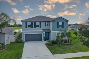 9805 Alysheba Ct, Sun City Center, FL 33573 - Photo 2