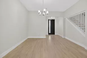 207 Athens St, Tarpon Springs, FL 34689 - Photo 14