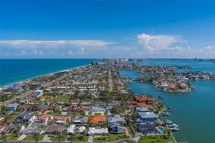 110 21st St, Belleair Beach, FL 33786 - Photo 62