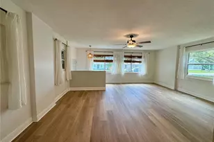 1003 17th St N, Saint Petersburg, FL 33713 - Photo 6