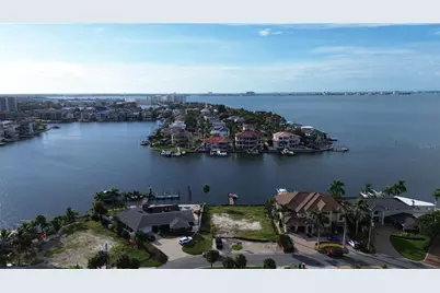 2000 Dolphin Boulevard S, Saint Petersburg, FL 33707 - Photo 18