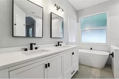 8207 Moccasin Trail Drive, Riverview, FL 33578 - Photo 20