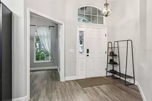 8207 Moccasin Trail Dr, Riverview, FL 33578 - Photo 2