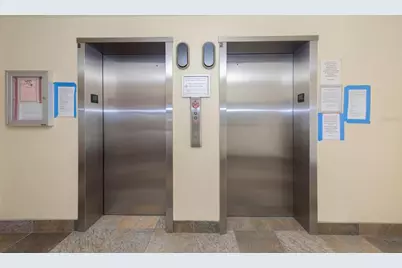 4550 Cove Circle #207, Saint Petersburg, FL 33708 - Photo 36