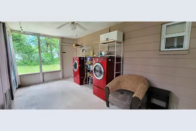 5755 43rd Street N, Saint Petersburg, FL 33714 - Photo 26