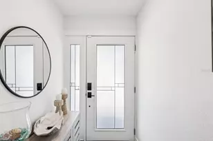 141 Marina Del Rey Ct, Clearwater Beach, FL 33767 - Photo 8