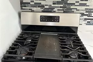 5920 18th St N, Saint Petersburg, FL 33714 - Photo 8