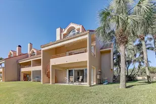 1630 Royal Palm Dr S, Saint Petersburg, FL 33707 - Photo 38