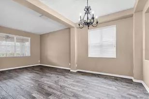 29901 Cedar Waxwing Dr, Wesley Chapel, FL 33545 - Photo 10