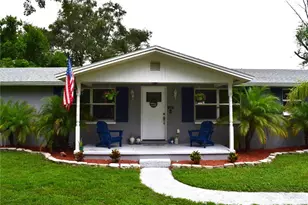 12217 Victor Ln, Dade City, FL 33525 - Photo 1