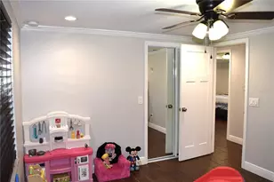 12217 Victor Ln, Dade City, FL 33525 - Photo 18