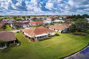 2039 Berry Roberts Dr, Sun City Center, FL 33573 - Photo 6