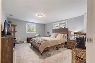 2470 47th St S, Saint Petersburg, FL 33711 - Photo 22