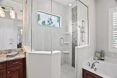 8236 Larkspur Circle, Sarasota, FL 34241 - Photo 18