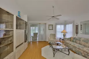 657 Masterpiece Dr, Sun City Center, FL 33573 - Photo 4