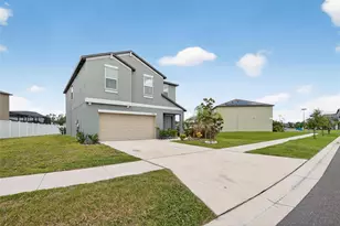 12788 Maple Bonsai Dr, Riverview, FL 33579 - Photo 4