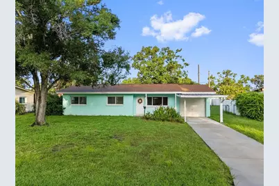 5680 Pershing Street NE, Saint Petersburg, FL 33703 - Photo 1