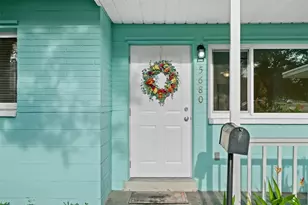 5680 Pershing St NE, Saint Petersburg, FL 33703 - Photo 4