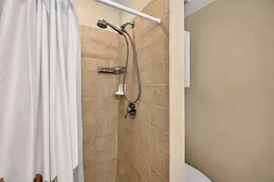 5214 Hampton Beach Pl, Tampa, FL 33609 - Photo 24