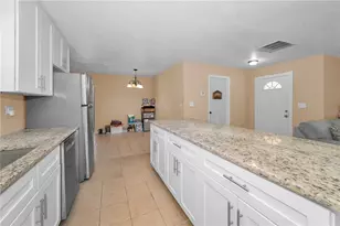 11121 Peppertree Ln, Port Richey, FL 34668 - Photo 20