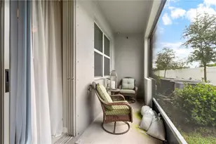 843 Royal Empress Dr, Ruskin, FL 33570 - Photo 36