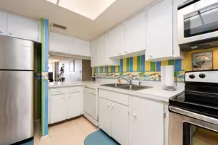 1390 Gulf Blvd, Clearwater Beach, FL 33767 - Photo 12